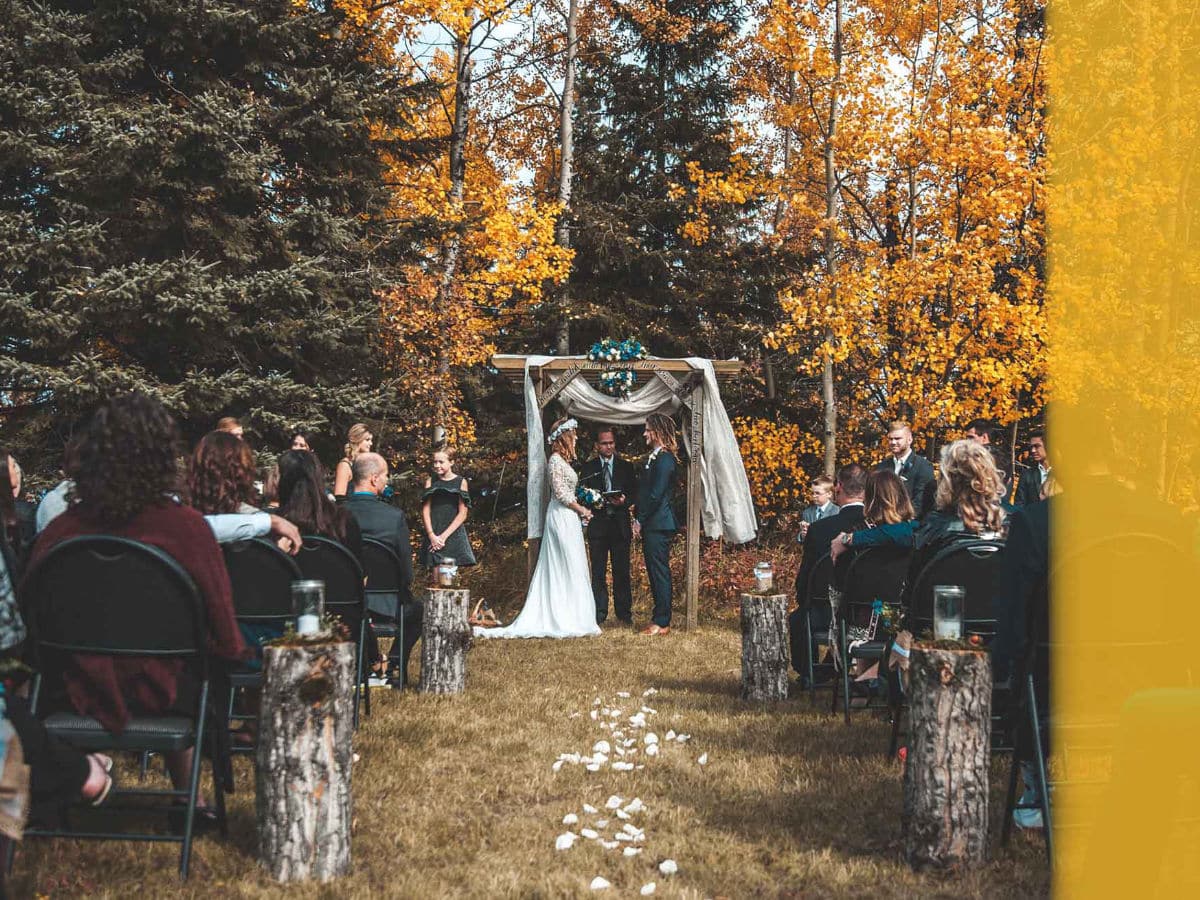 Herbst_Hochzeit_Outfit_Ideen_fuer_Hochzeitsgaeste_ElisaZunder_Lifestyle_Blogazine.jpg