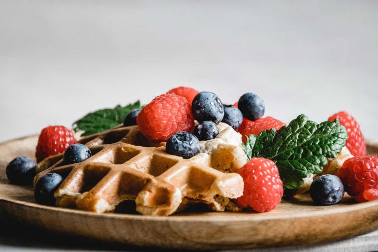 Rezept-fuer-Haferflocken-Waffeln-Heimatgemuese_01-small.jpg